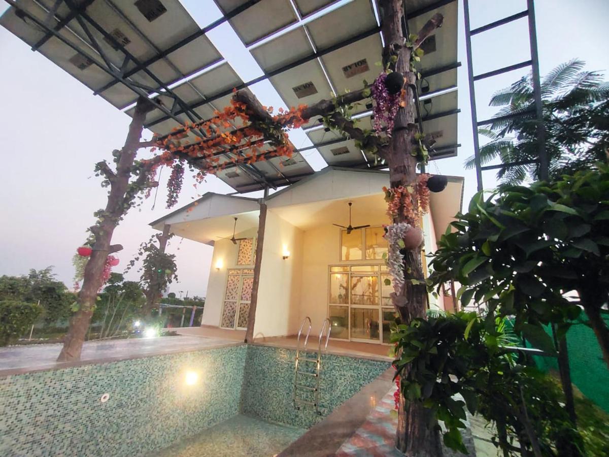 Shaw Estate-Farm House For A Small Parties-Jp Farm Greater Noida Esterno foto