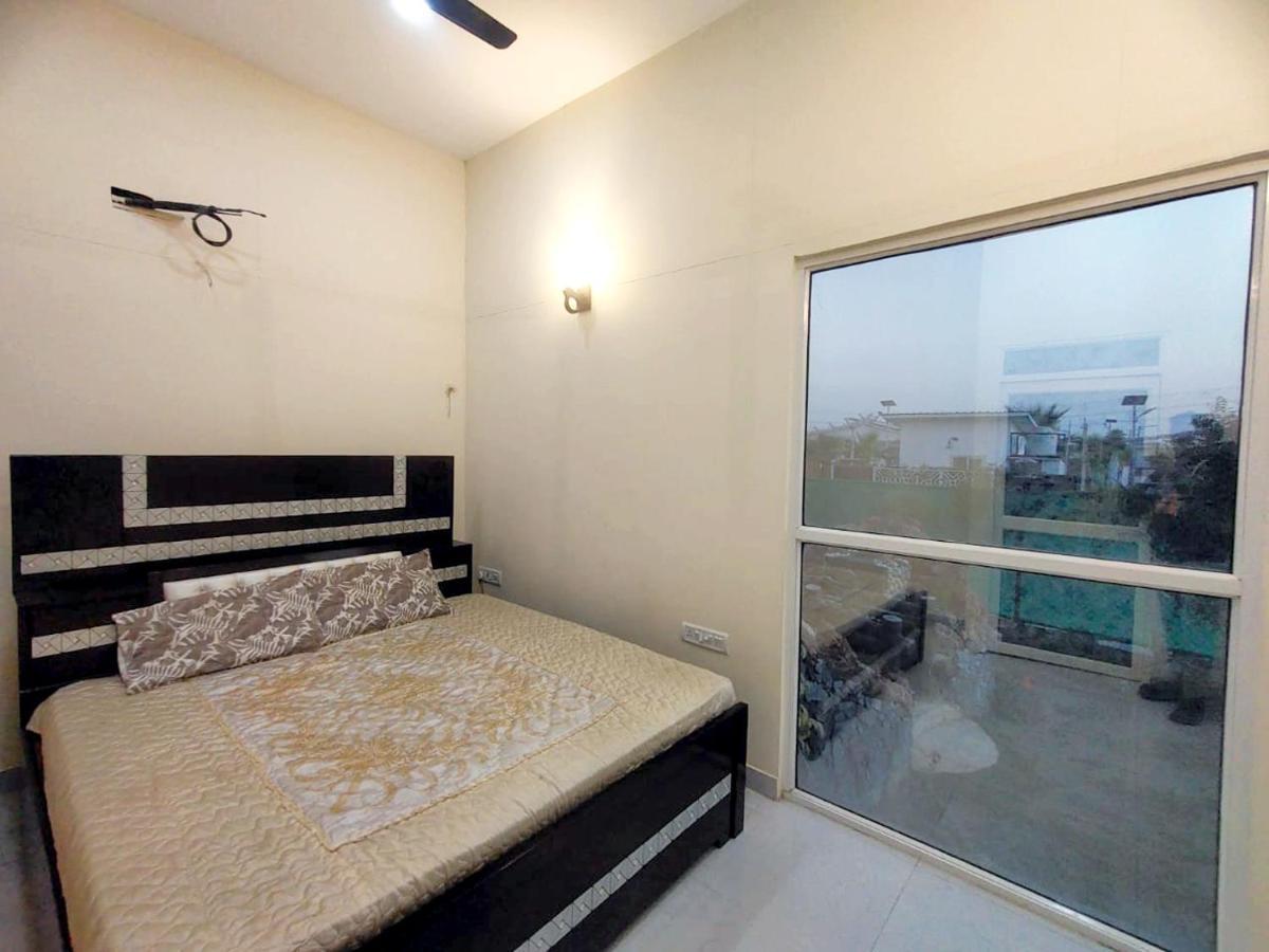 Shaw Estate-Farm House For A Small Parties-Jp Farm Greater Noida Esterno foto