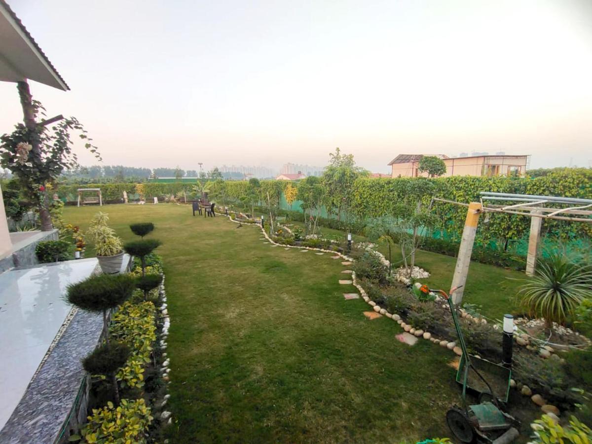 Shaw Estate-Farm House For A Small Parties-Jp Farm Greater Noida Esterno foto